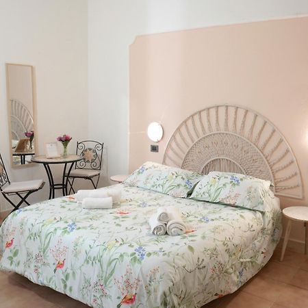 A Casa Di Mario E Nene Bed & Breakfast Viareggio Exterior photo