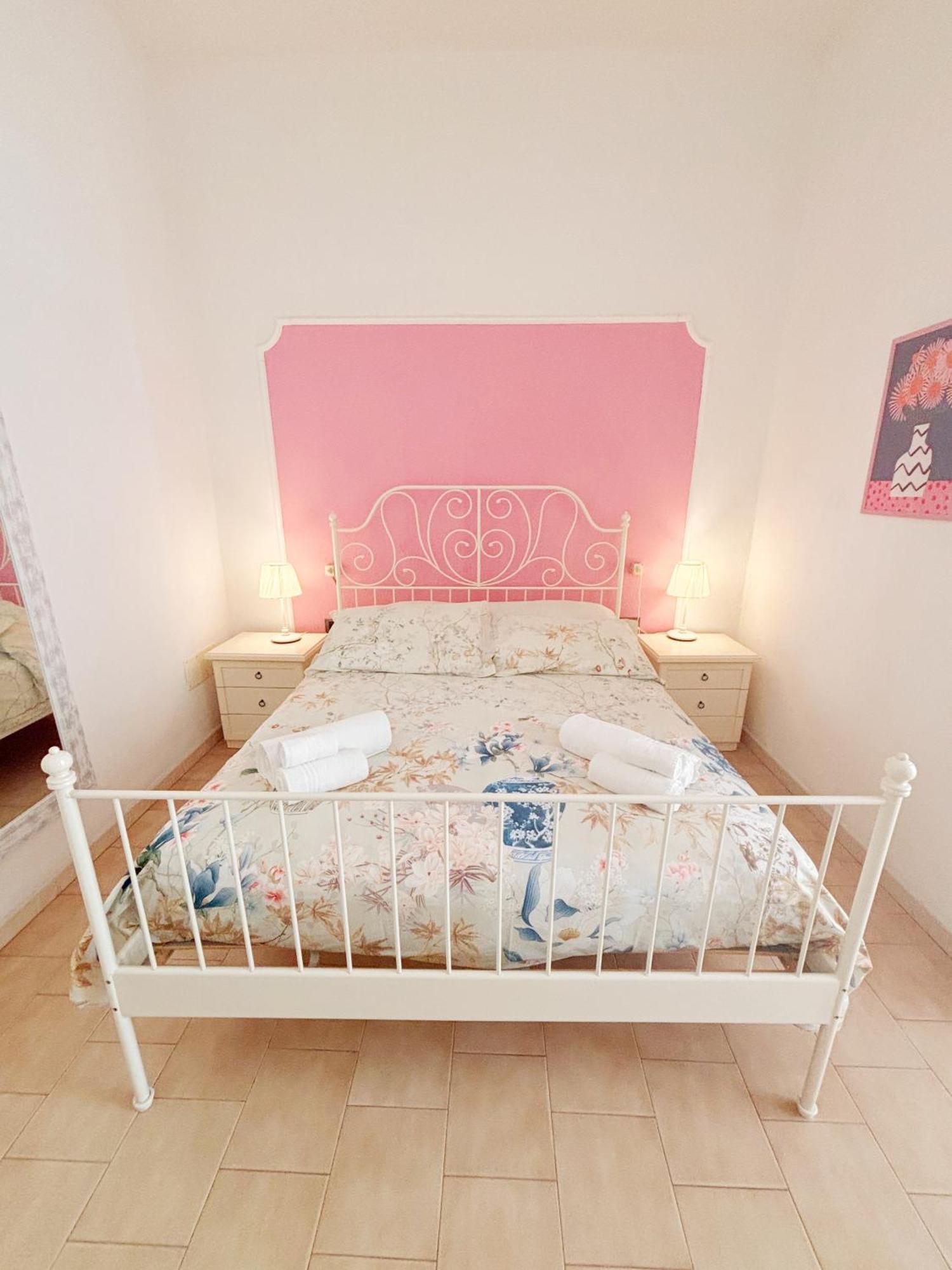 A Casa Di Mario E Nene Bed & Breakfast Viareggio Exterior photo