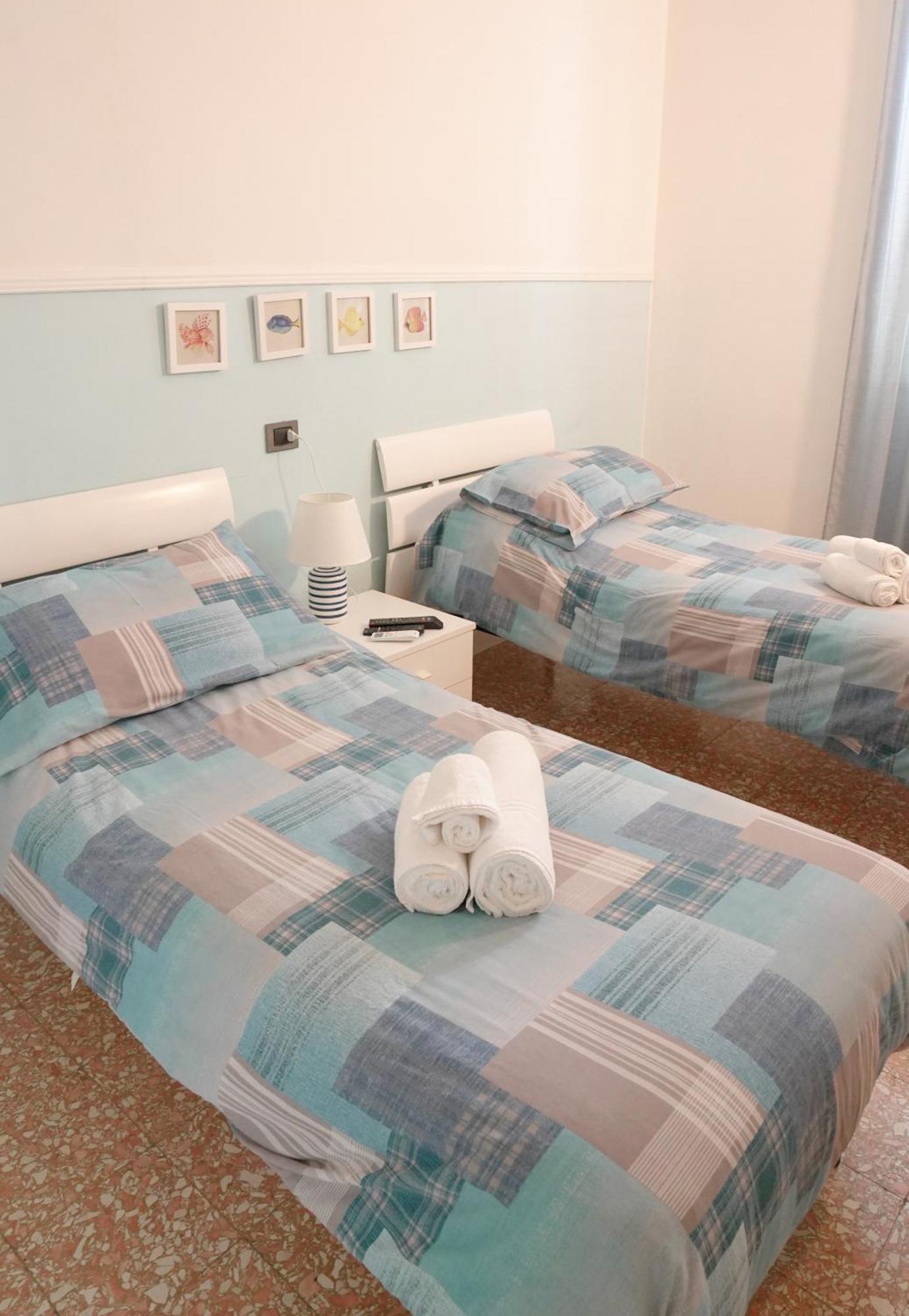 A Casa Di Mario E Nene Bed & Breakfast Viareggio Exterior photo