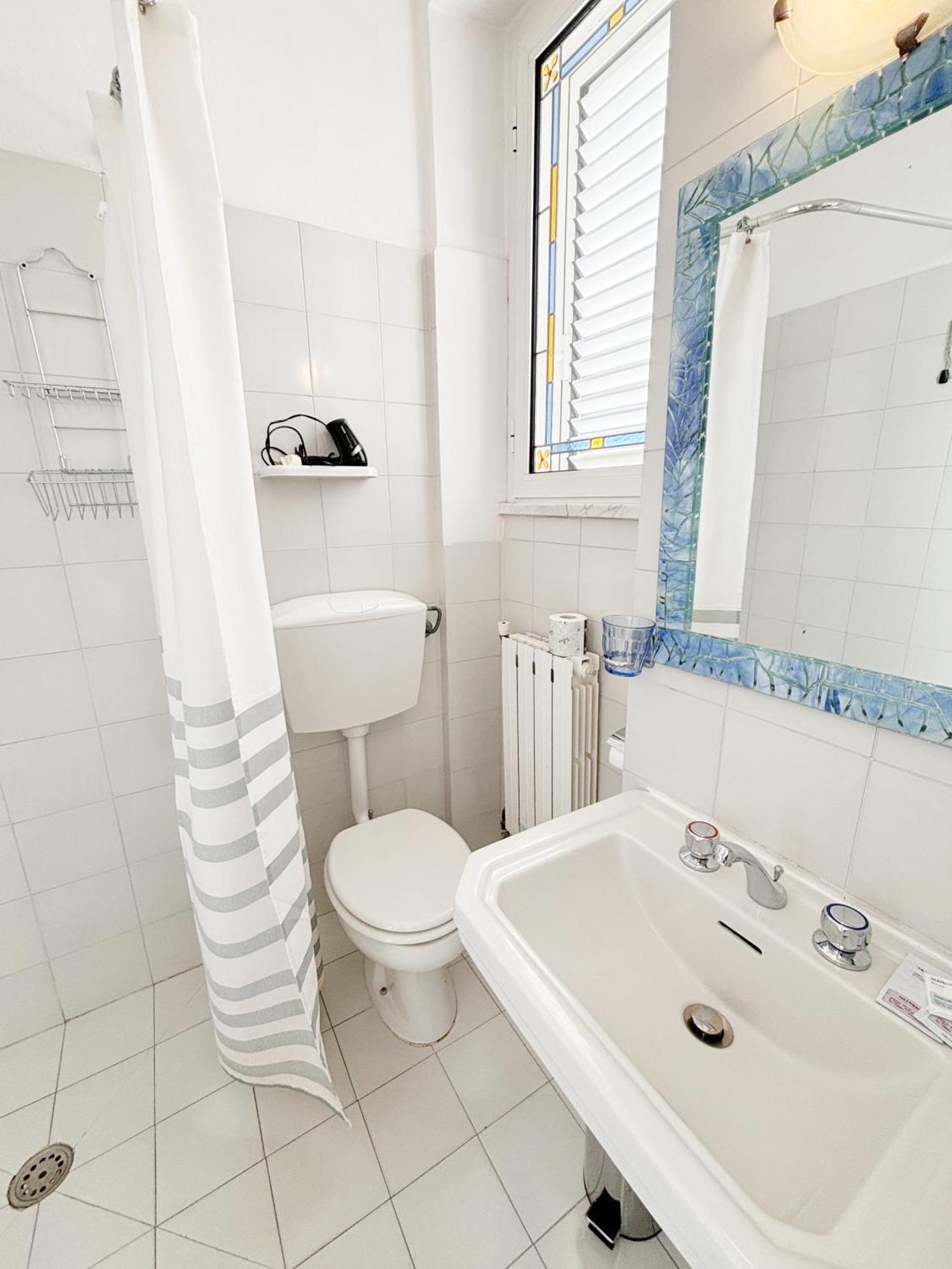A Casa Di Mario E Nene Bed & Breakfast Viareggio Exterior photo