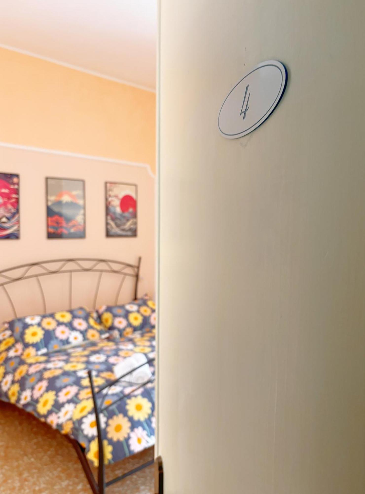 A Casa Di Mario E Nene Bed & Breakfast Viareggio Exterior photo