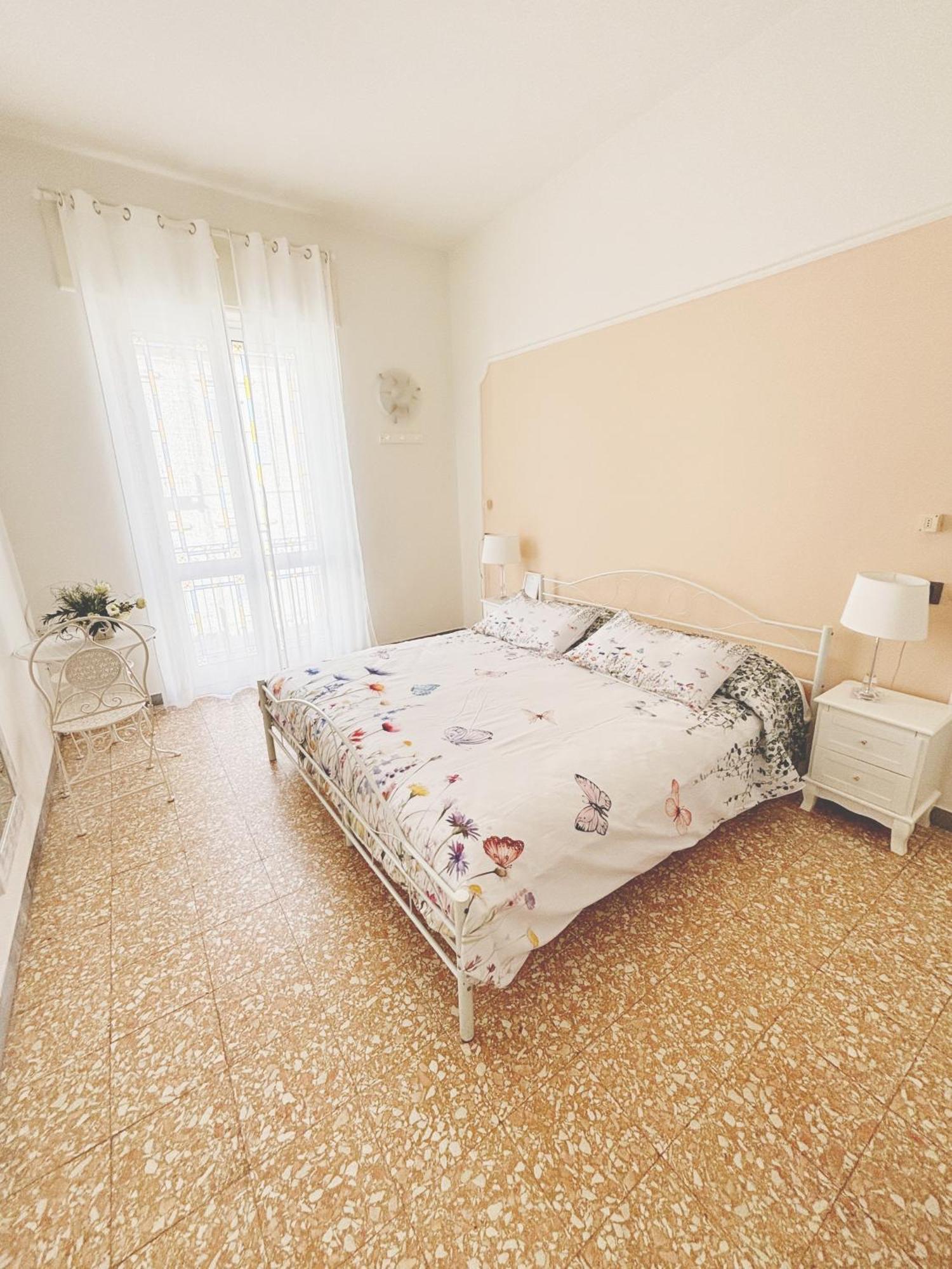 A Casa Di Mario E Nene Bed & Breakfast Viareggio Exterior photo